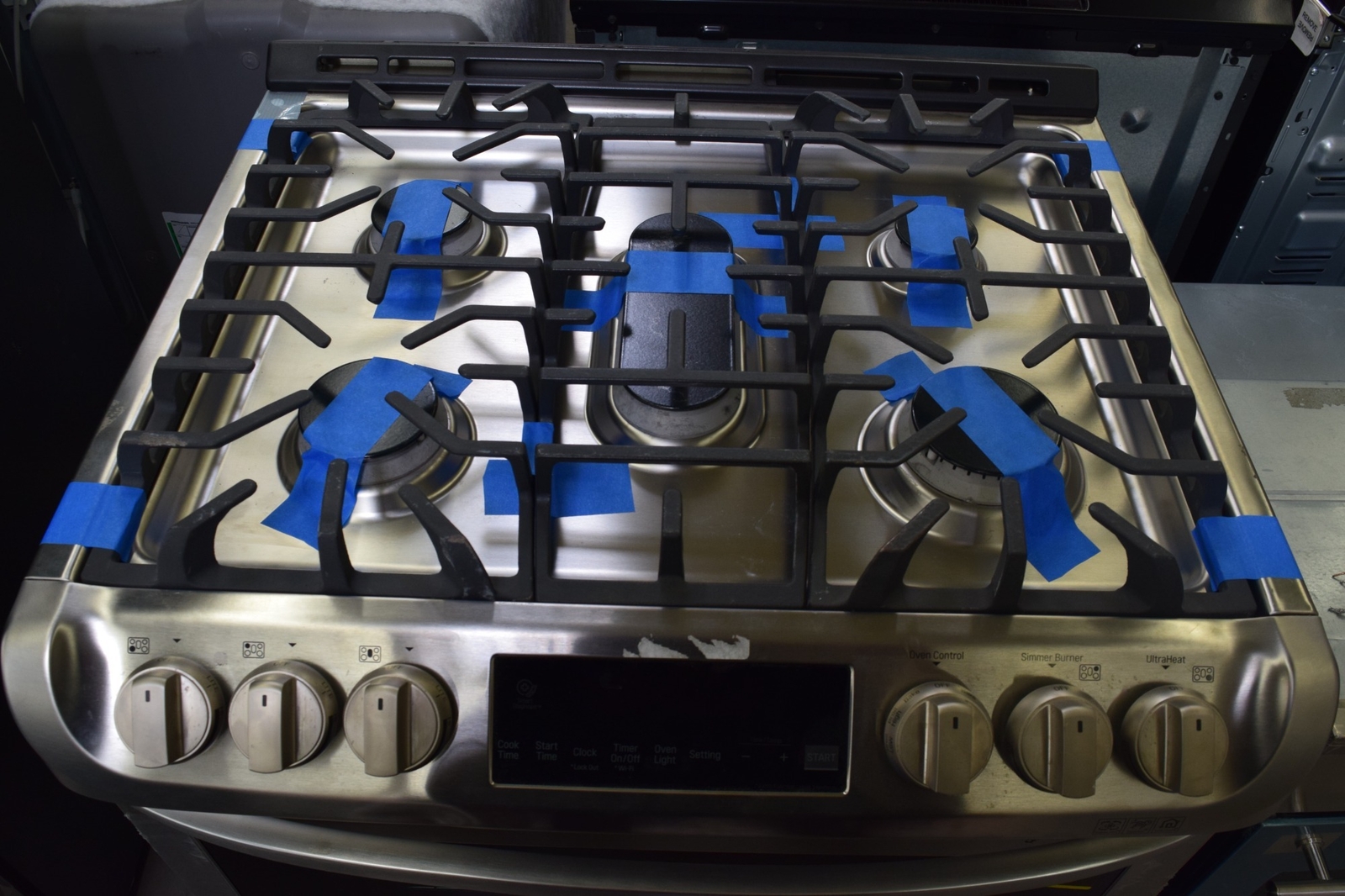 LG LSD4913ST 30" Stainless SlideIn Dual Fuel 5 Burner Gas Range