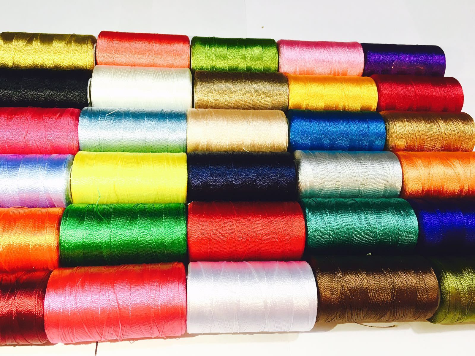 30 Large Art Silk Rayon Embroidery Machine Thread Strong Spools Solid