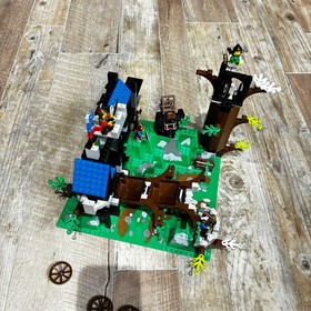 LEGO System Castle Dark Forest Fortress 6079 In 1996 Used Retired As Is Japan