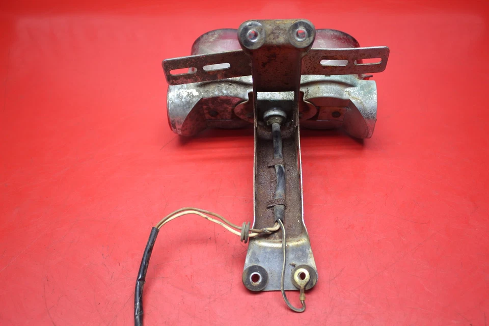 Luz de freno trasera Suzuki TS90 1972 Foto 4 de 4