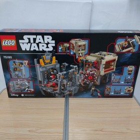 LEGO Star Wars Escape from Maz's Castle Set 75180 836 Pieces Unused