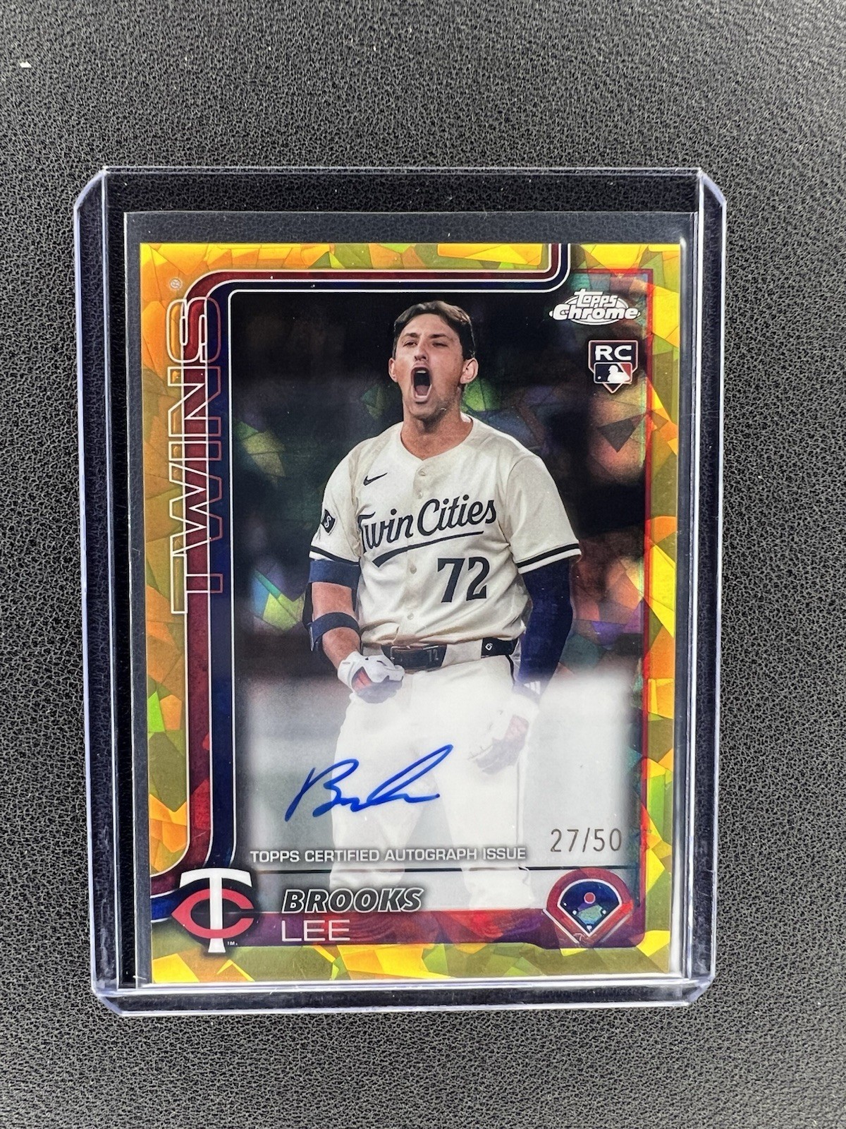 2025 Topps Chrome Sapphire Gold Brooks Lee On Card Auto /50 (RC)