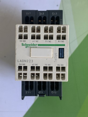 SCHNEIDER JIS C8201-4-1 / JIS C8201-5-1 + LADN223 - Bild 4 von 6