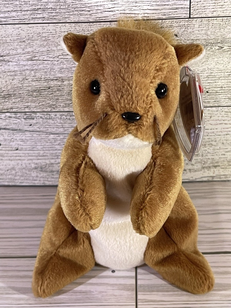 Ty Beanie Baby Vintage Nuts the Squirrel. Date of Birth January 21