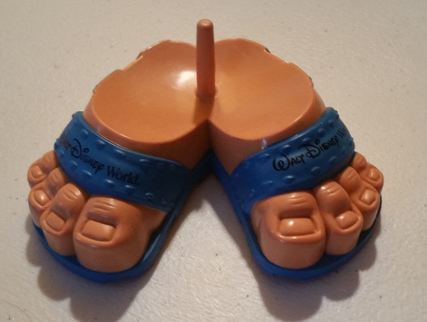 scarpe a forma di piede potato