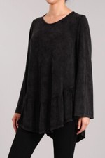 Chatoyant Mineral Wash V-neck Top Black Large