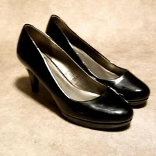 Bandolino Womens MyOne Sz 9.5 M Black Patent Leather 4" Career Pumps