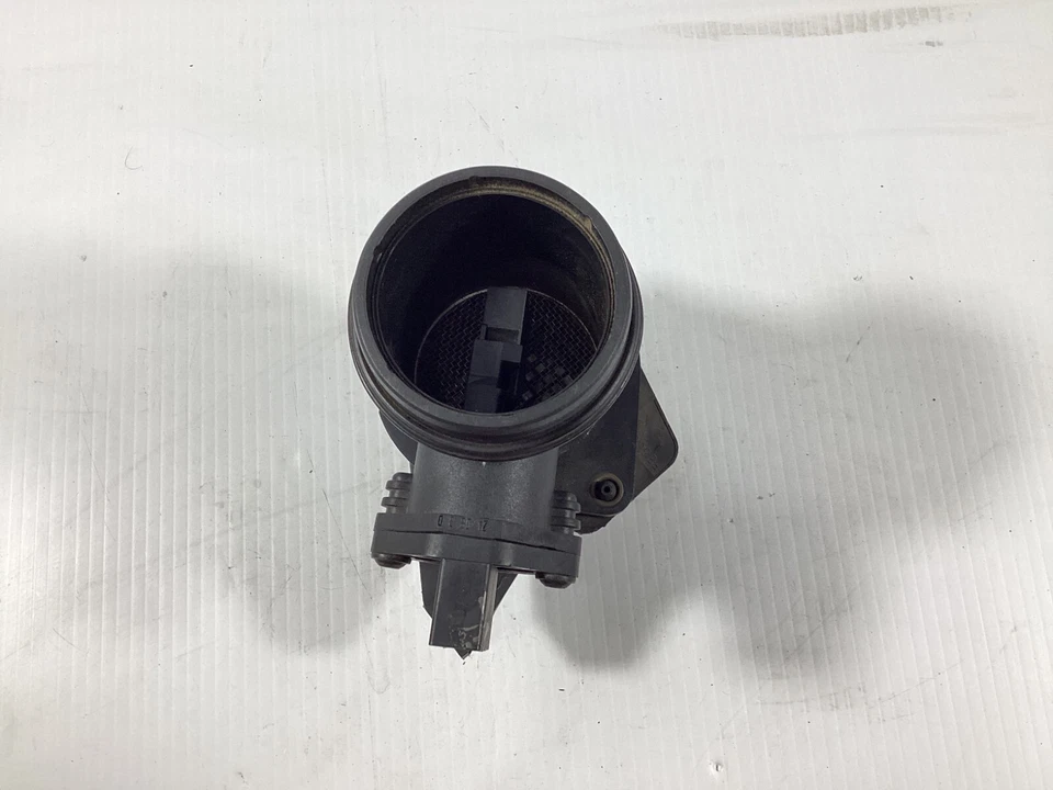 2000-2002 VOLKSWAGEN PASSAT Air Flow Sensor 0280218032 OEM . - Image 2 of 4