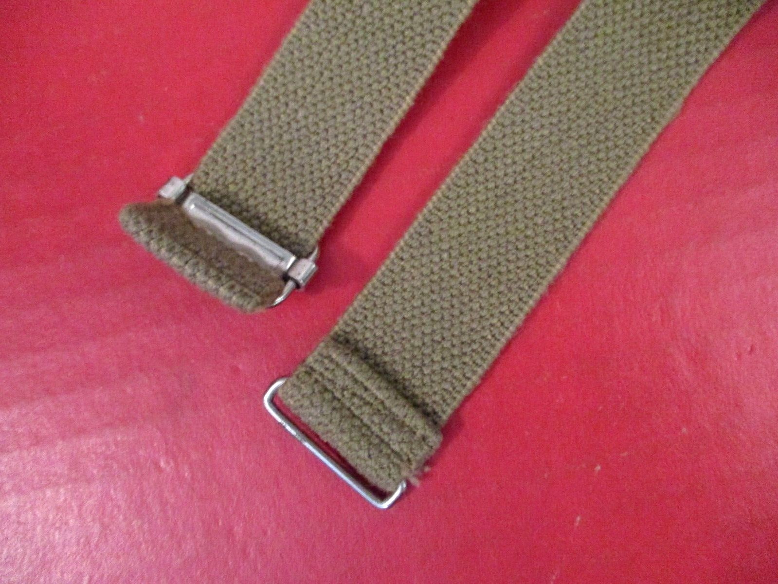 post-WWII Era British Mk 4 Turtle or Brodie Helmet Elasticized Chin Strap - NICE