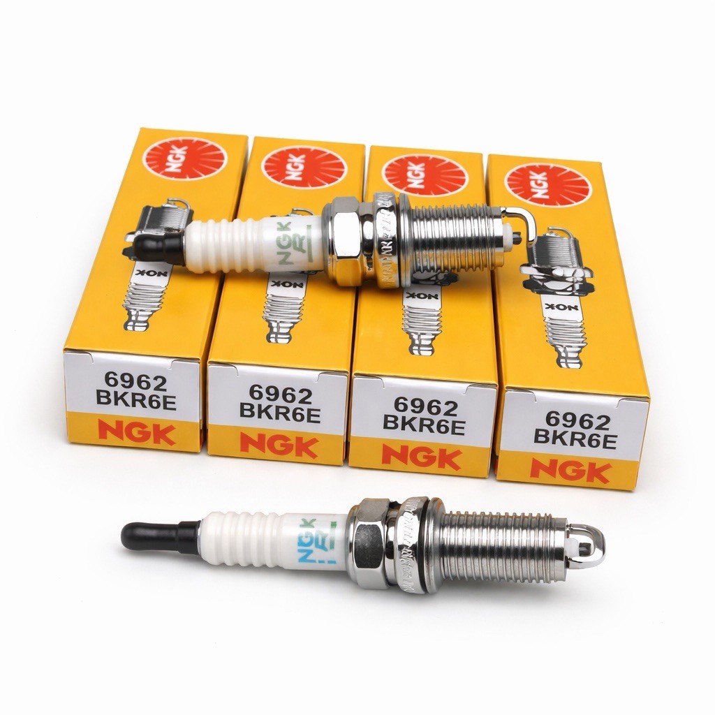 Set of 4 Genuine NGK 6962 Spark Plug BKR6E