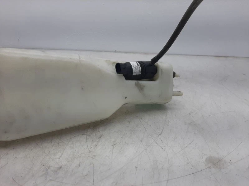 Wash Reservoir 03-18 CHEVROLET EXPRESS 3500 VAN 88958134 - Image 2 of 4