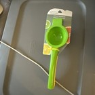 Citrus Squeezer Culinary Elements Manual Press Lemon and Lime09289 Metal