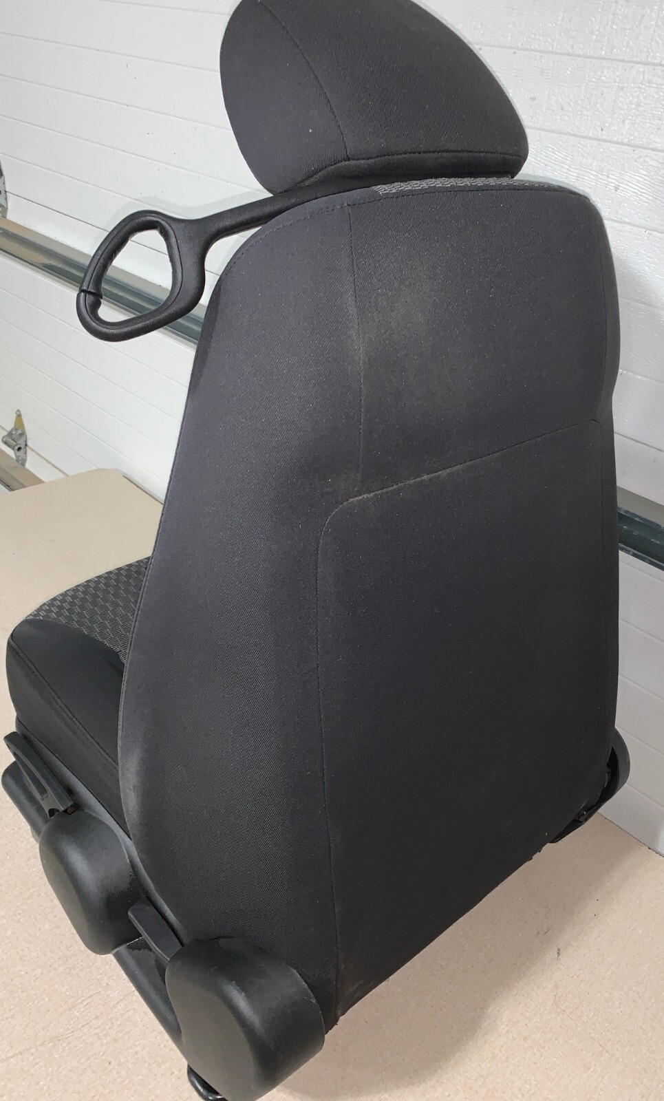 05 06 07 08 09 10 CHEVY COBALT 2 DOOR COUPE BLACK LH MANUAL FRONT