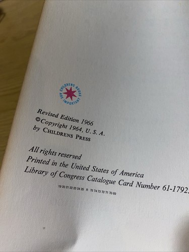 (19) Young People’s Science Encyclopedias 1960s Missing Vol 12 - Picture 5 of 5