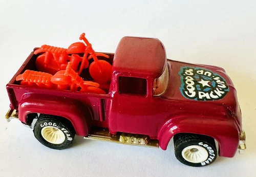 Hot Wheels 1983 Good Ol Pick Um Up Real Riders Maroon Plum Red Bikes