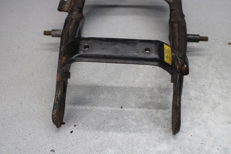1975 Honda CB550F REAR BACK FENDER SUPPORT FRAME SUBFRAME CB550 F 4545.SN - Image 4 of 4