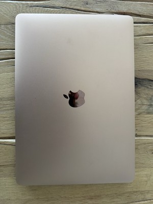 Apple MacBook Air 13'' 256GB SSD 8GB