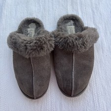 UGG Scuffette II slippers in a gray size womens Size 8