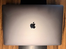 Apple MacBook Pro 15 (2017) I7 2.9 GHz 16GB RAM 500GB SSD - Space Grau