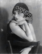 Photograph, "Kiki de Montparnasse", by Man Ray, Paris, 1922 / 15 x 20