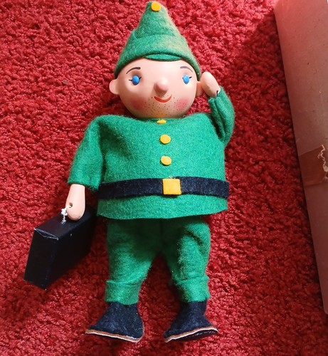 Soldat Schwejk, Spielzeugfigur zum aufziehen, Blechspielzeug - Bild 3 von 9