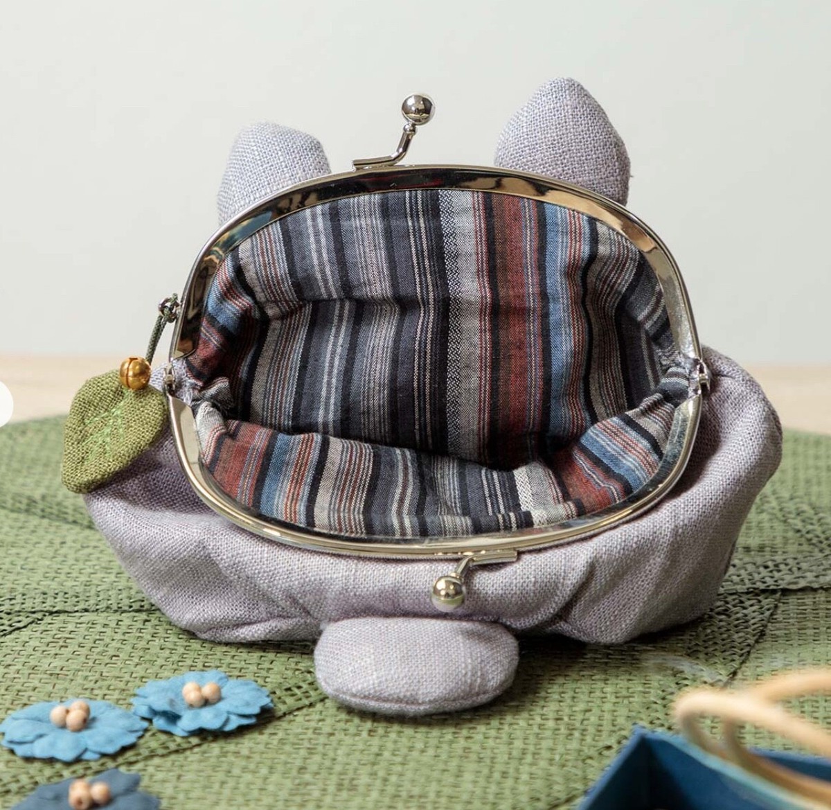 ファッション雑貨 totoro RECOMMEND ITEM】 ITEM: “My Neighbor Totoro”『トトロ大・中