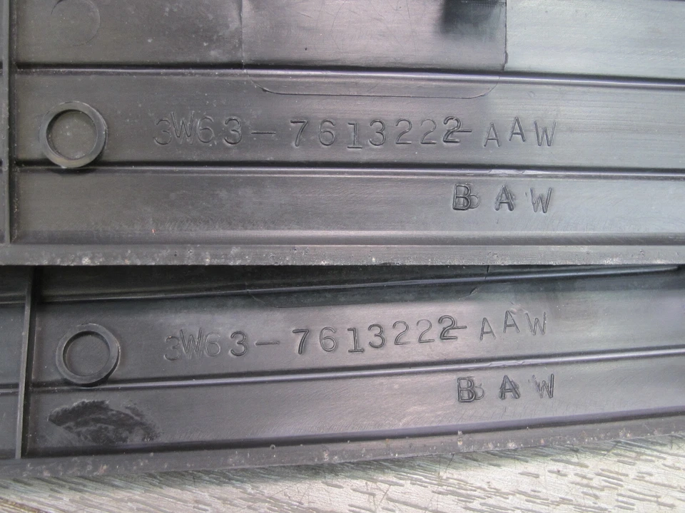 02-05 FORD THUNDERBIRD КОМПЛЕКТ ИЗ 2 ДВЕРИ ПОТЕРТОСТИ ПОРОГ ПЛАСТИНЫ ОТДЕЛКИ КРЫШКА ПАНЕЛИ OEM - Изображение 4 из 4