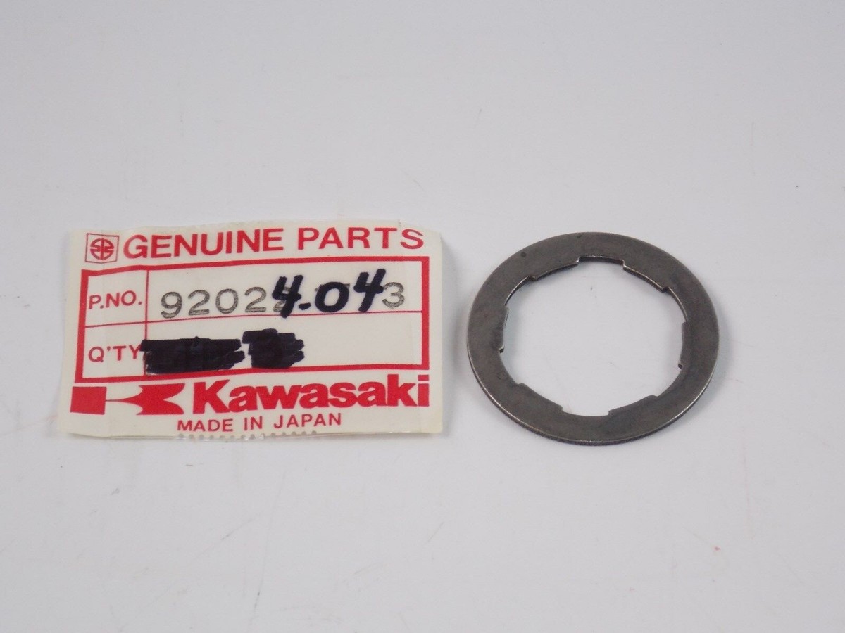 NOS KAWASAKI 1973-2005 THRUST WASHER 28MM Z1 ZG1200 KZ1000 ZX600