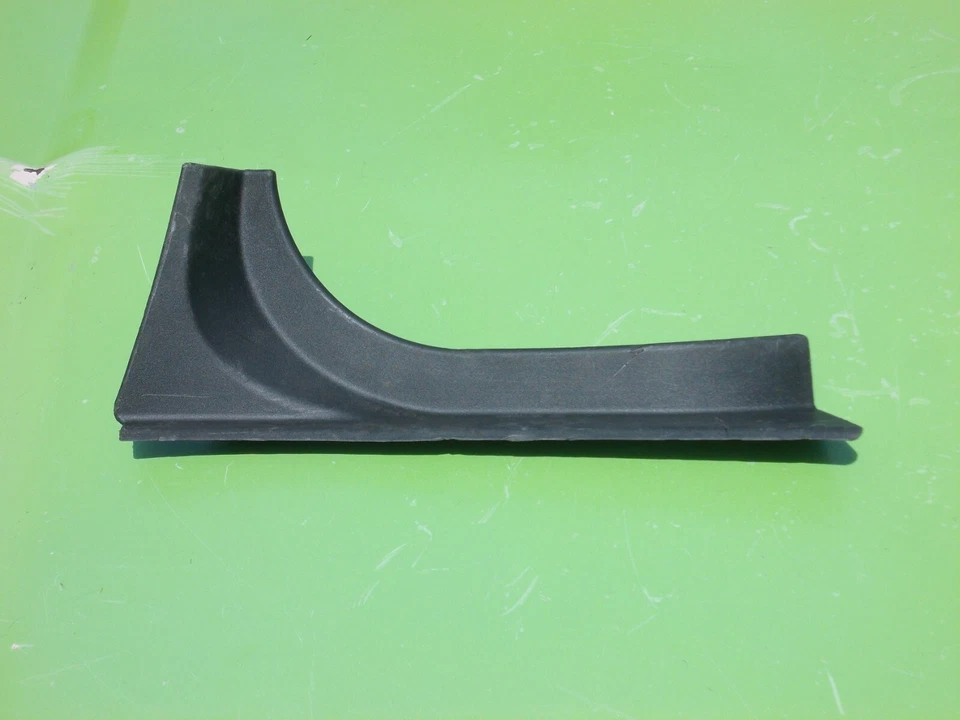 CUBIERTA MALETERO TRASERO IZQUIERDO LEXUS IS250 06-13 64921-53010 OEM IS350 IS F IS350 Foto 2 de 4