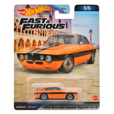 ミニカー Hot Wheels ALFA ROMEO GIULIA SPRINT GTA Amazon.com: Hot Wheels Alfa Romeo Giulia Sprint GTA Vehicle
