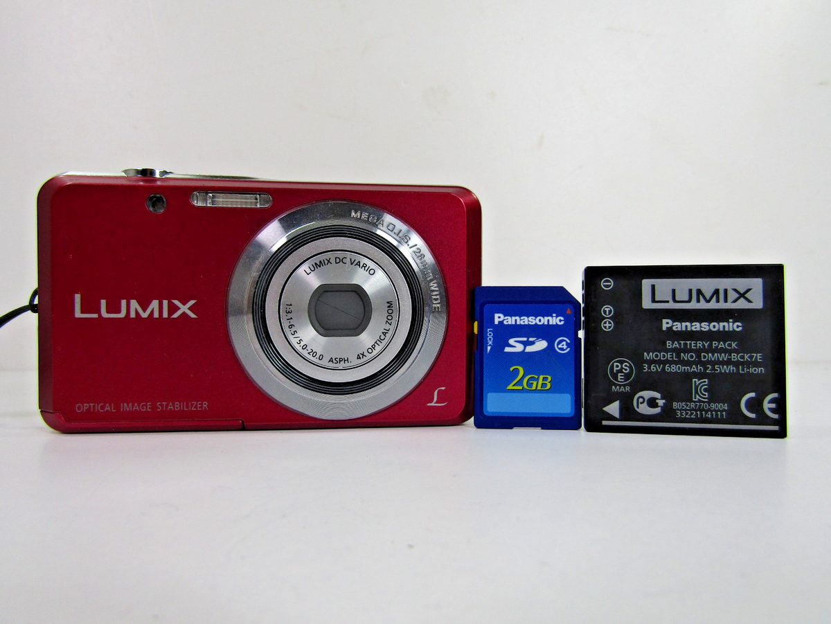 Panasonic LUMIX 14メガピクセル コンパクトカメラ　ブルー Amazon | パナソニック デジタルカメラ LUMIX FX77 グラマラス