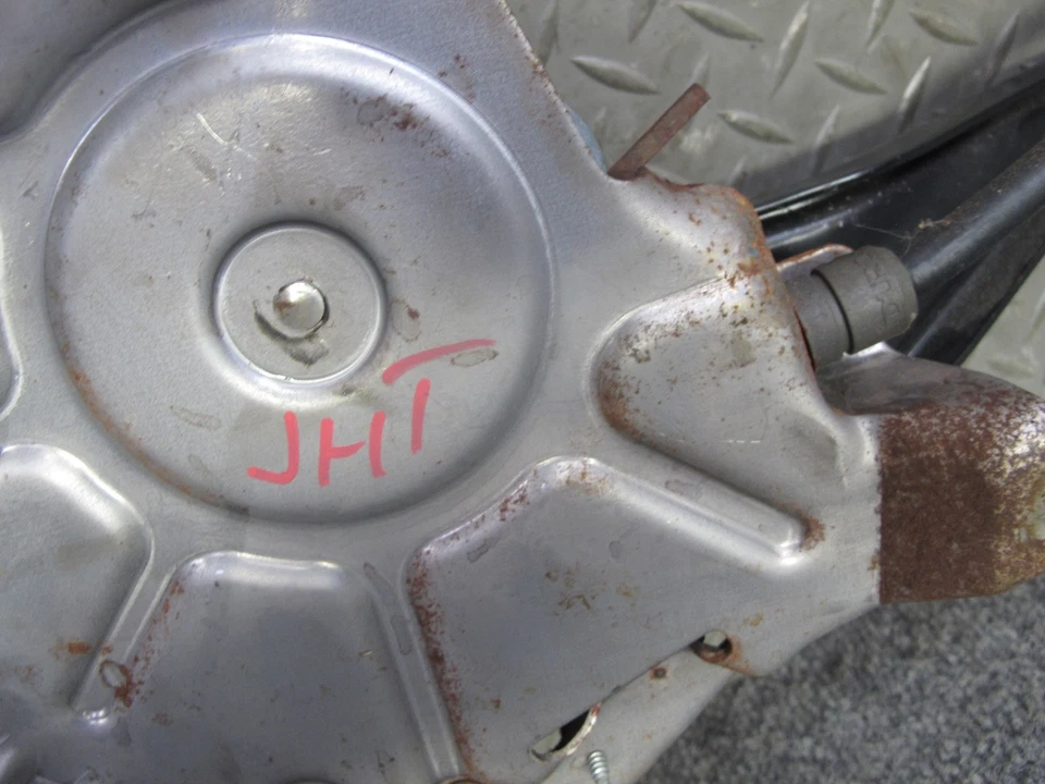 2003-2005 HUMMER H2 MANUAL EMERGENCY PARKING BRAKE STOP PEDAL - Image 2 of 4