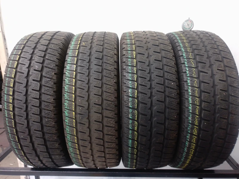 4 Pneumatici USATI MATADOR 215/65 R16 C 109/107 R DOT: 2215Invernale