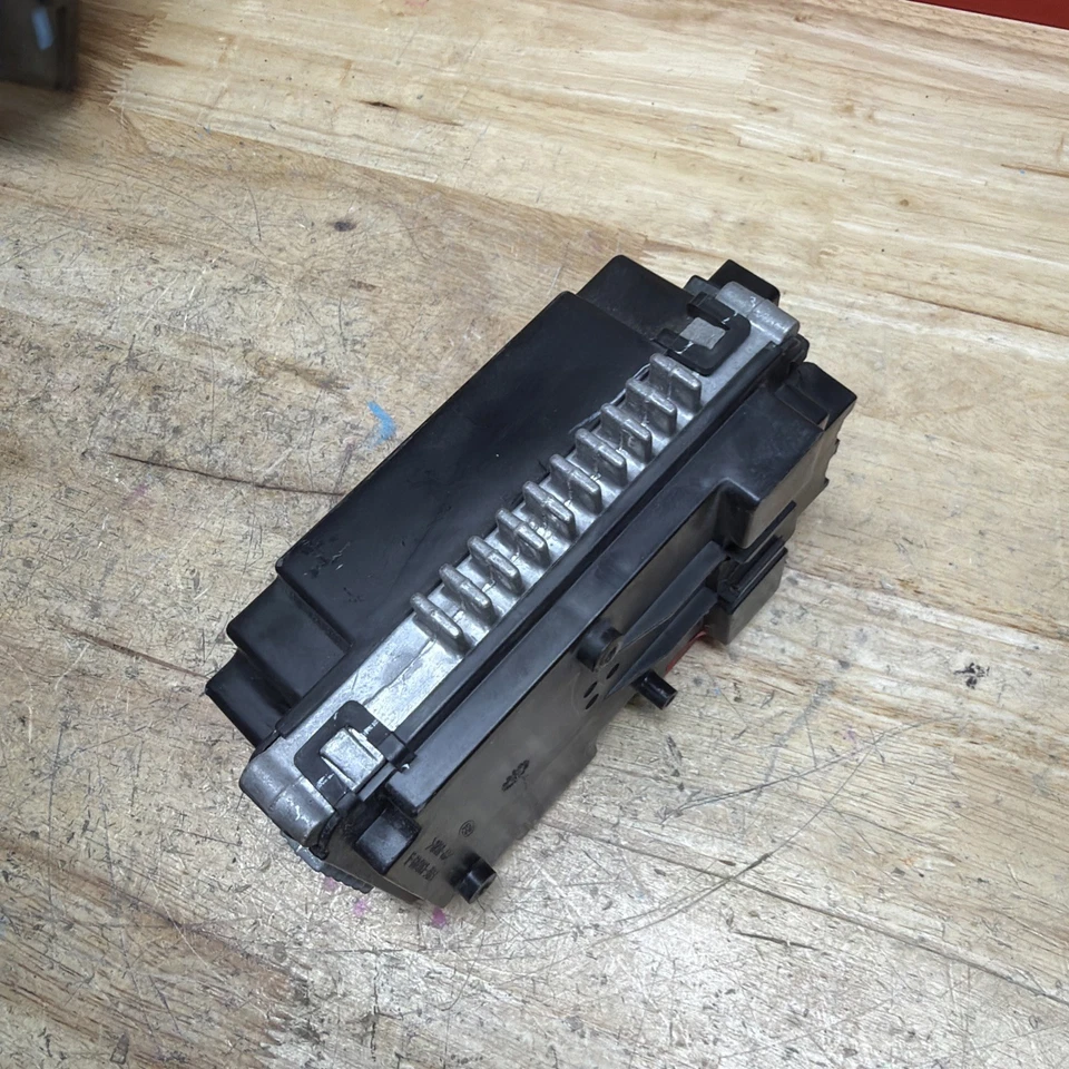1998-2002 Lincoln Town Car Light Control Module OEM 1W1T-13C788-AF - Image 4 of 4
