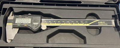 Mitutoyo Absolute Digimatic Digital Caliper, 0- 6'', 150mm CD-6'' CSX  500-196-20