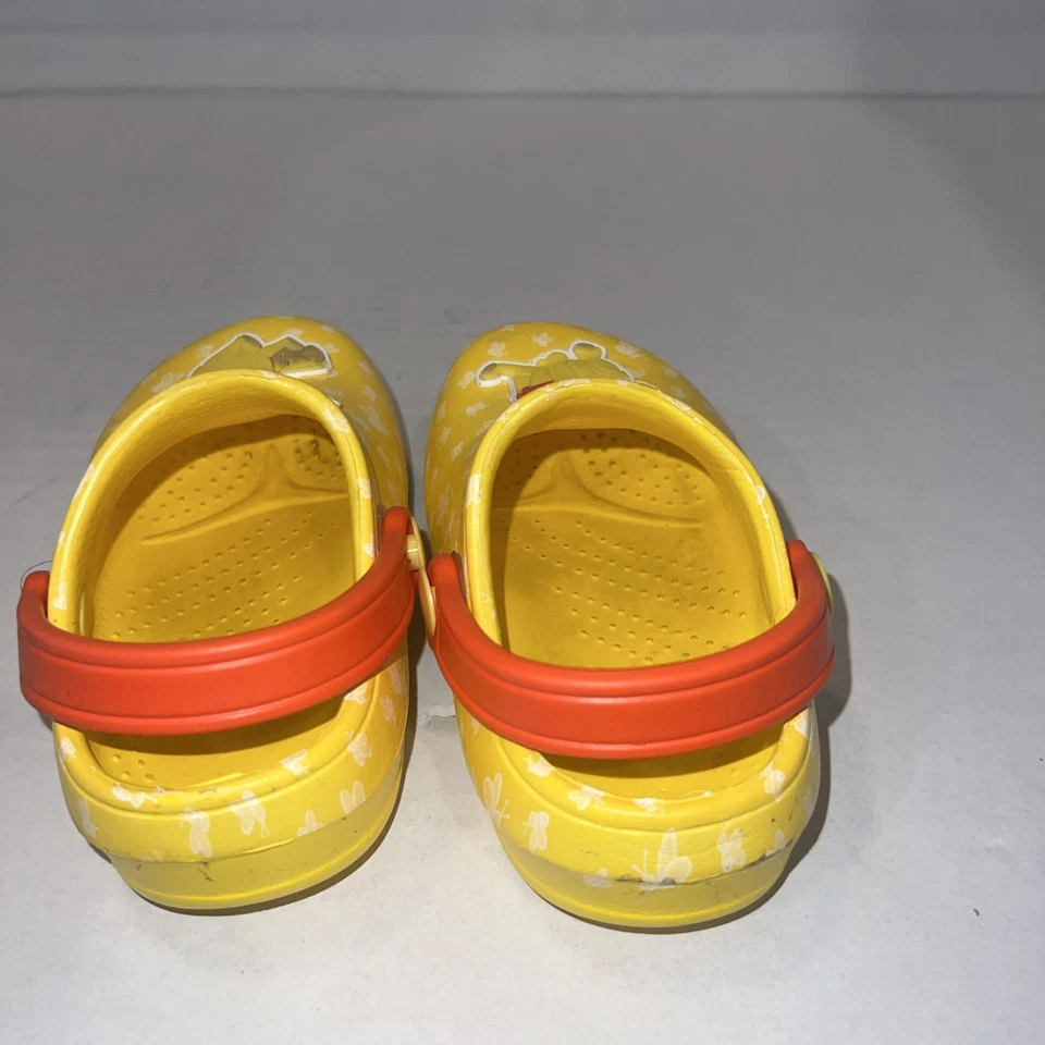 Zapatos de bebé Winnie The Pooh talla 5 Foto 3 de 4