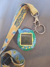 Bandai Tamagotchi Connection V4.5 EARTH GLOBE Star Antenna Virtual Pet Green Blu