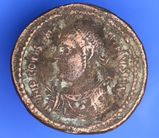 Roman bronze coin Constantine I AD 306-337, 19mm              [33986]