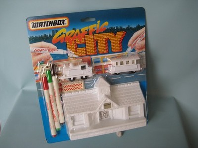 Matchbox Dampflok Zug Wagen weiß Verkehrsverkehr selten im Blister