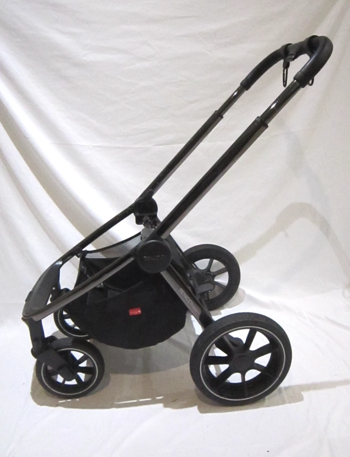 Venicci Tinum 2.0 Chassis Frame With Wheels and Basket
Opens in a new window or tab