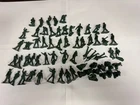 Vintage Toy Army Men Louis Marx TimMee Auburn Ideal LOT D 64 pcs