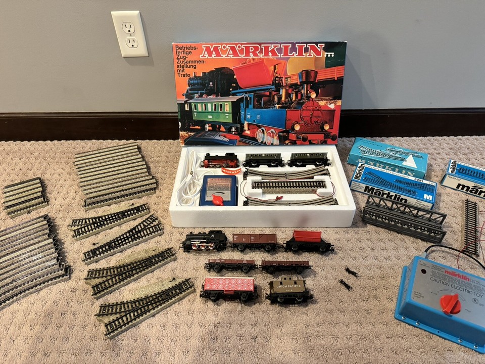 Pathmark Ho Train Set HUGE VINTAGE MARKLIN HO TRAIN SET LOT! Set Extra Track Cars Caboose ...