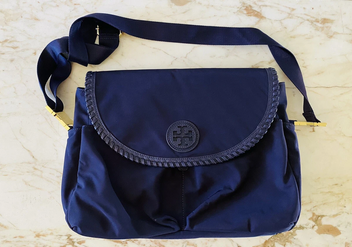 Tory top burch messenger
