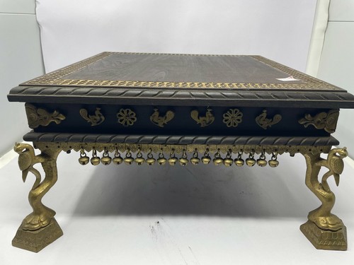 Vintage Old Wooden Bajot With Brass Work Peacock Crafted Brass Legs Decor NH5981 - Picture 4 of 11