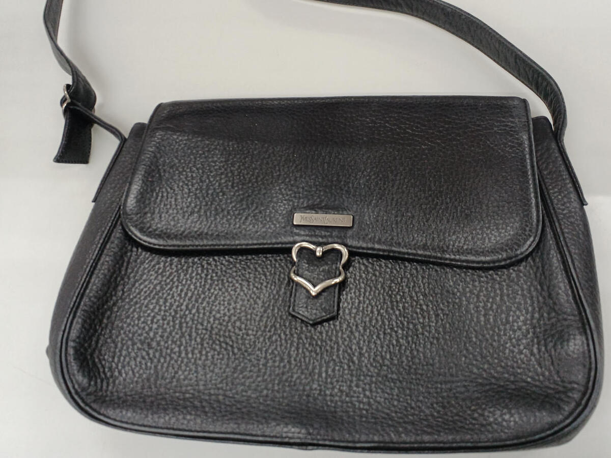 Authentic Yves Saint Laurent Heart Hardware Shoulder Bag Pre Authentic Yves Saint Laurent Heart Hardware Shoulder Bag Pre