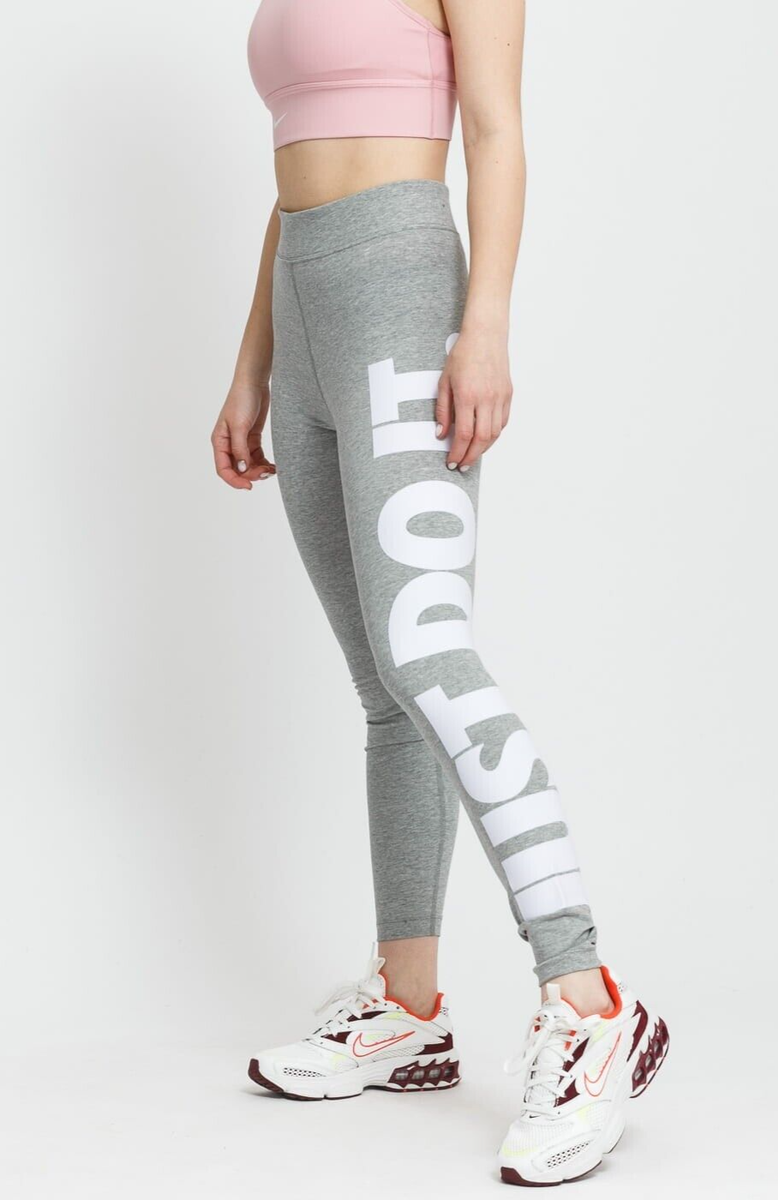 Nike Size XS Women's Sportswear High-Waisted Leggings CZ8534