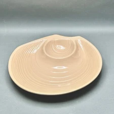 Vintage Creamy Pink Ribbed Round Ceramic Chip and Dip/Appetizer Serving Dish