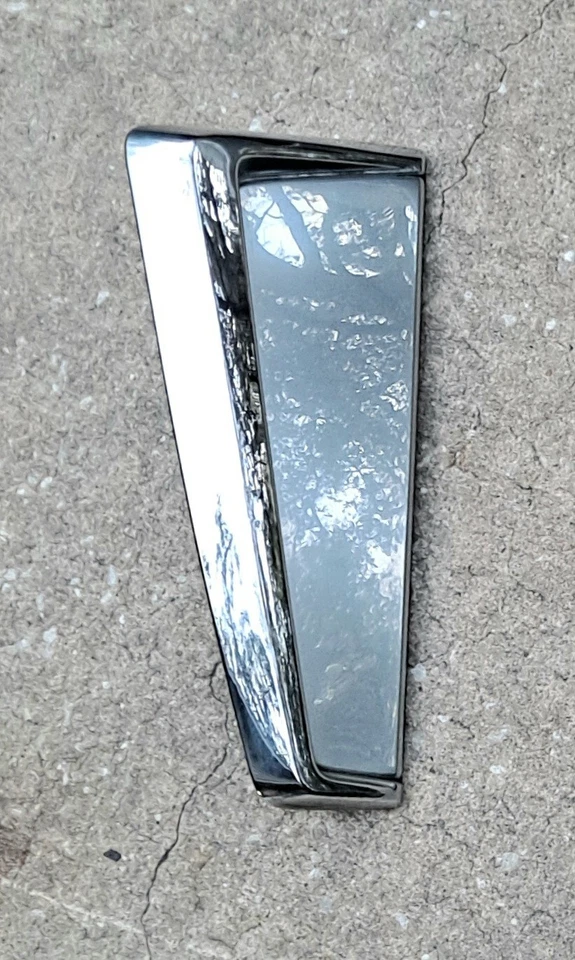 2013-2016 Cadillac SRX Chrome Fender Trim Lighted Driver Left 2014 2015 (C) - Image 3 of 4