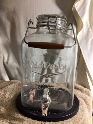 COLD DRINK Quality Glassware Beverage Dispenser W/Spigot & Handle 2-3 Gal