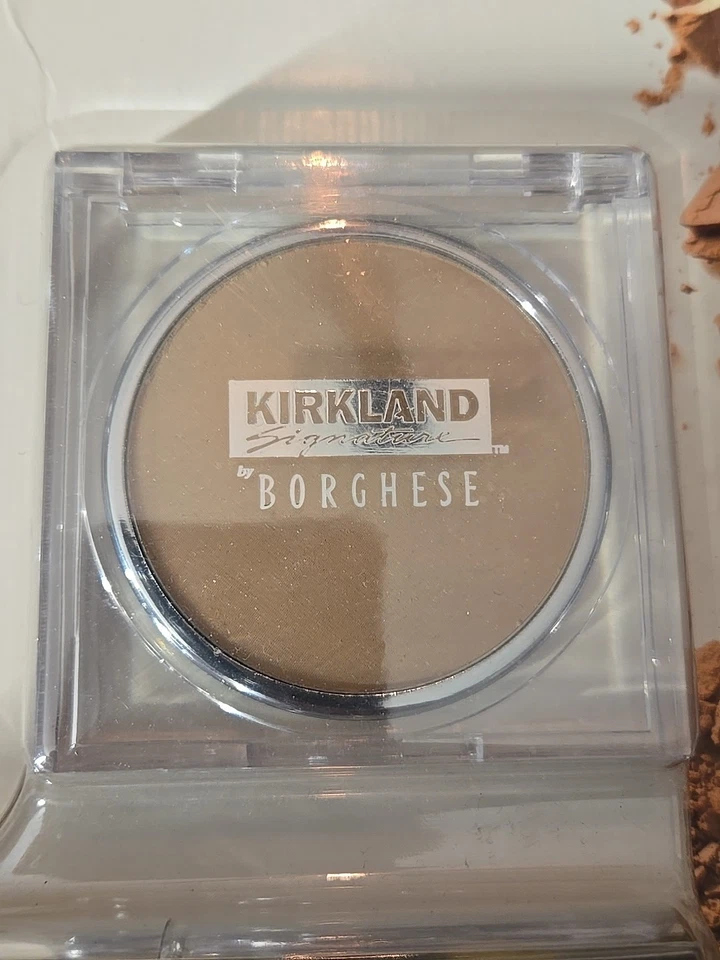 (NEW) Kirkland by Borghese translucent finishing powder 0.32oz/9gm + FACE BRUSH - Image 3 of 4